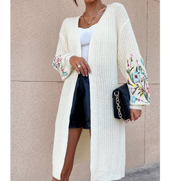 Floral Embroidered long sleeved open front knit Duster sweater Cardigan - Picture 2 of 7